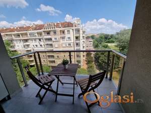 Izdavanje stan 70 m2 ulica Stevana Musića, za stanovanje ili poslovanje.